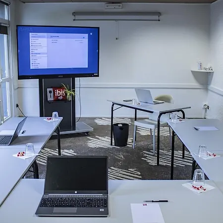 Ibis Rennes Hotel 3*