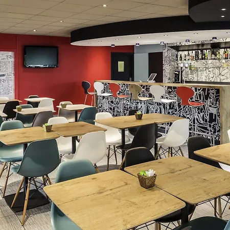 Ibis Rennes 3*