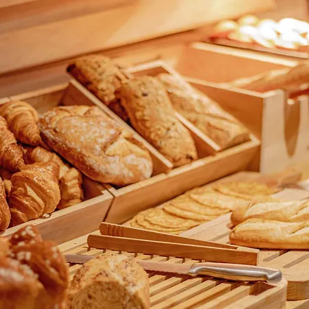 Hotel Ibis Rennes 3*