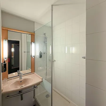 Ibis Rennes Hotel 3*